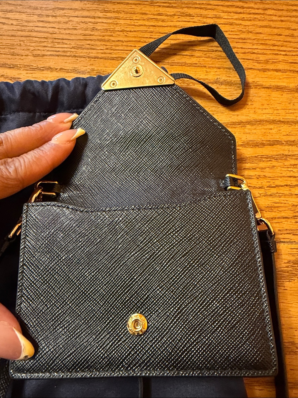 Prada Black Leather Crossbody Wallet with Gold Logo card holder on chain so cute - Picture 4 of 11